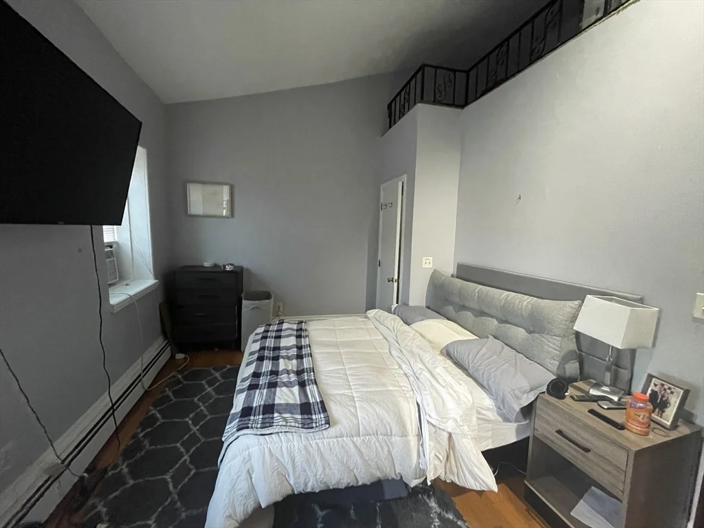 2 bed, 1 bath apartment for rent at 811 East Broadway Unit 3, South Boston — photo 12 of 21