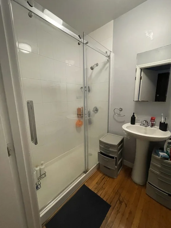 2 bed, 1 bath apartment for rent at 811 East Broadway Unit 3, South Boston — photo 15 of 21