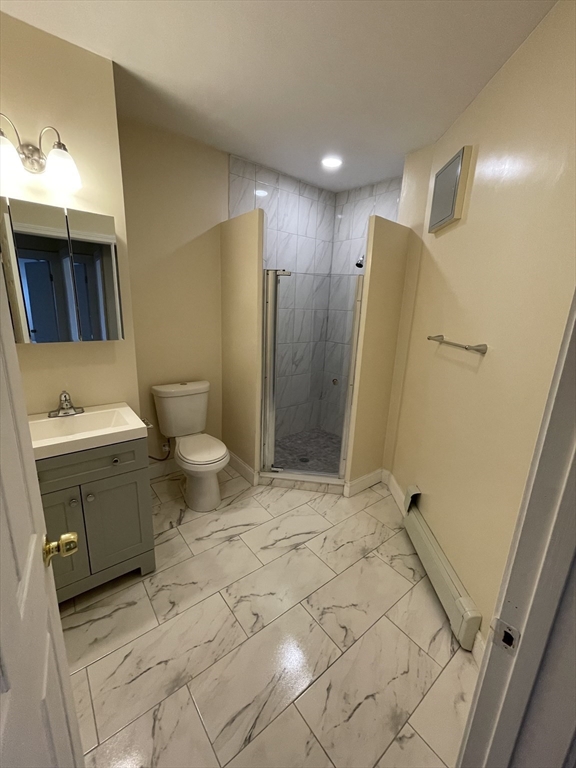 3 bed, 2 bath apartment for rent at 811 Washington Unit 3, Salisbury Road - Corey Farm — photo 11 of 14