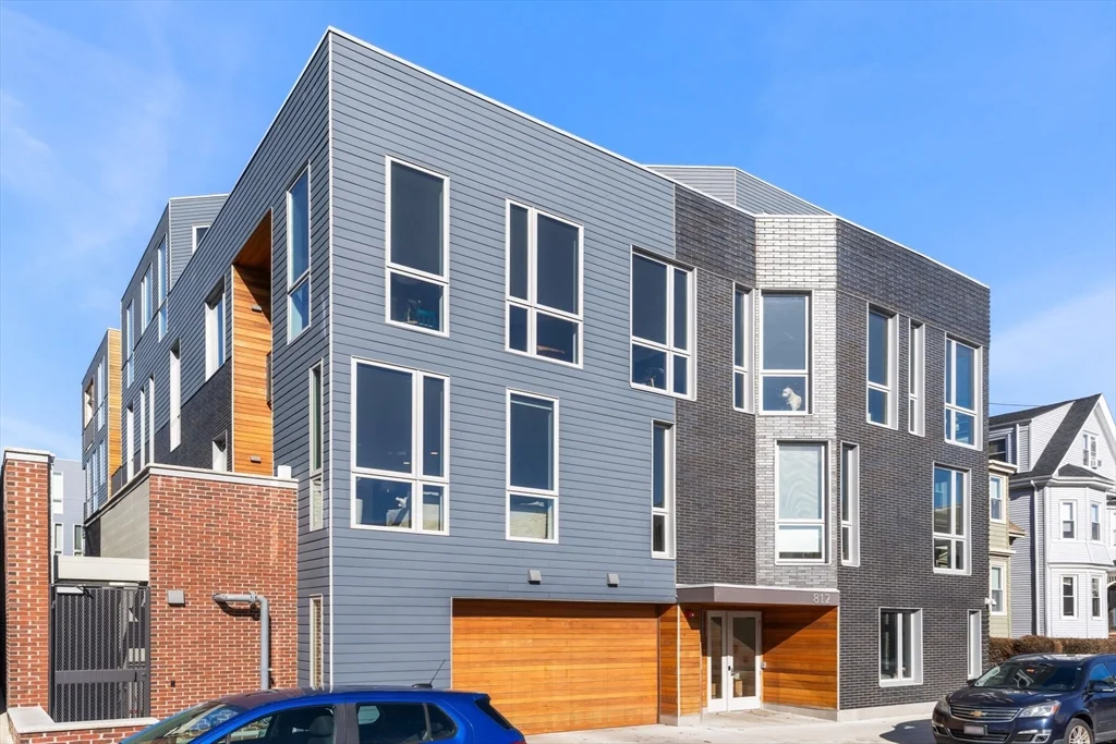 2 bed, 2 bath apartment for rent at 812 East 6th St Unit 12, South Boston — photo 20 of 20