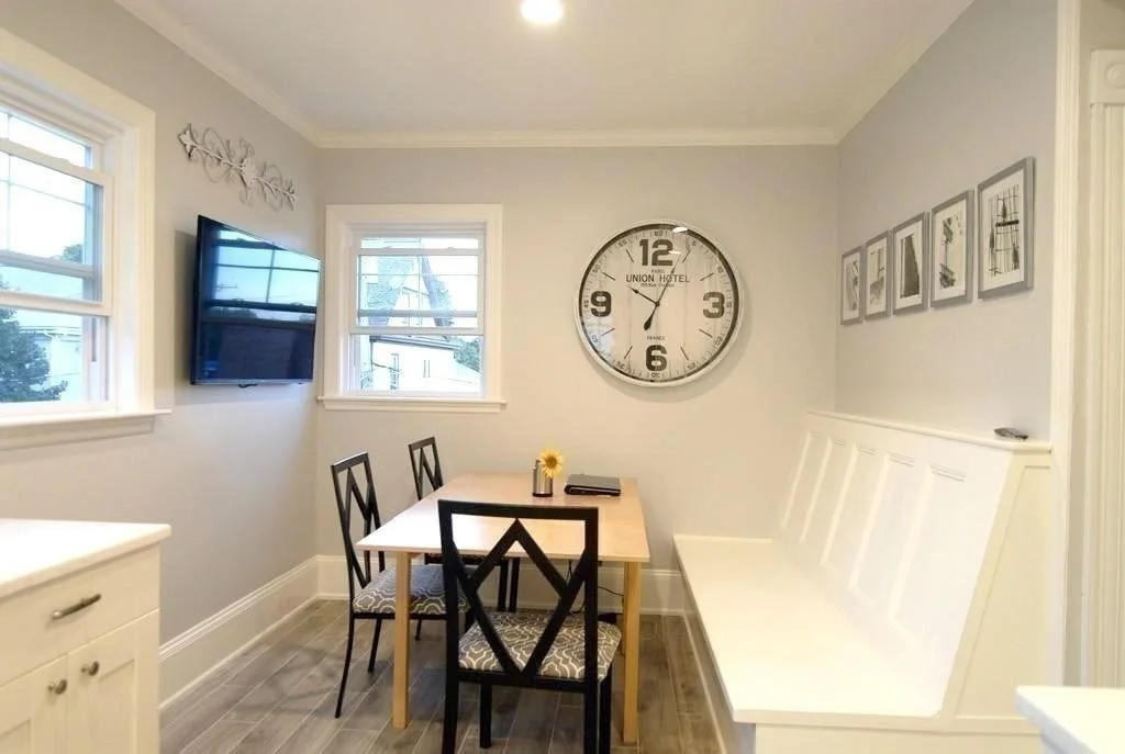 6 bed, 2 bath apartment for rent at 812 Moody St Unit 2, South Side — photo 3 of 29