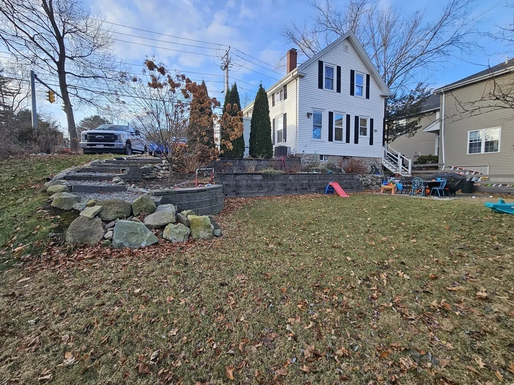 3 bed, 1 bath apartment for rent at 814 Washington St, Dedham — photo 21 of 22