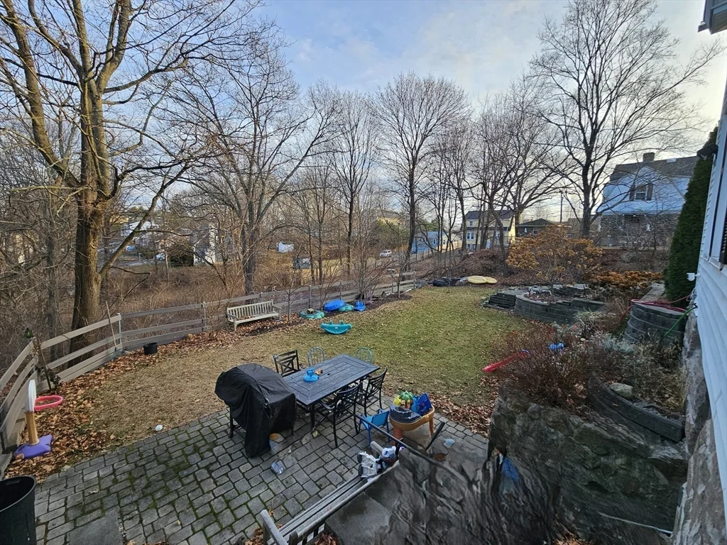 3 bed, 1 bath apartment for rent at 814 Washington St, Dedham — photo 22 of 22