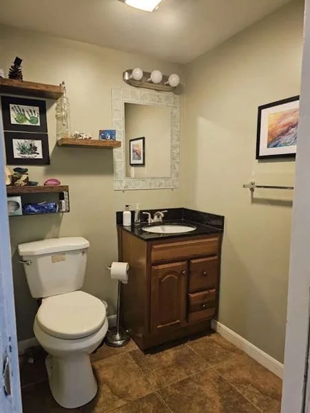 3 bed, 1 bath apartment for rent at 814 Washington St, Dedham — photo 8 of 22