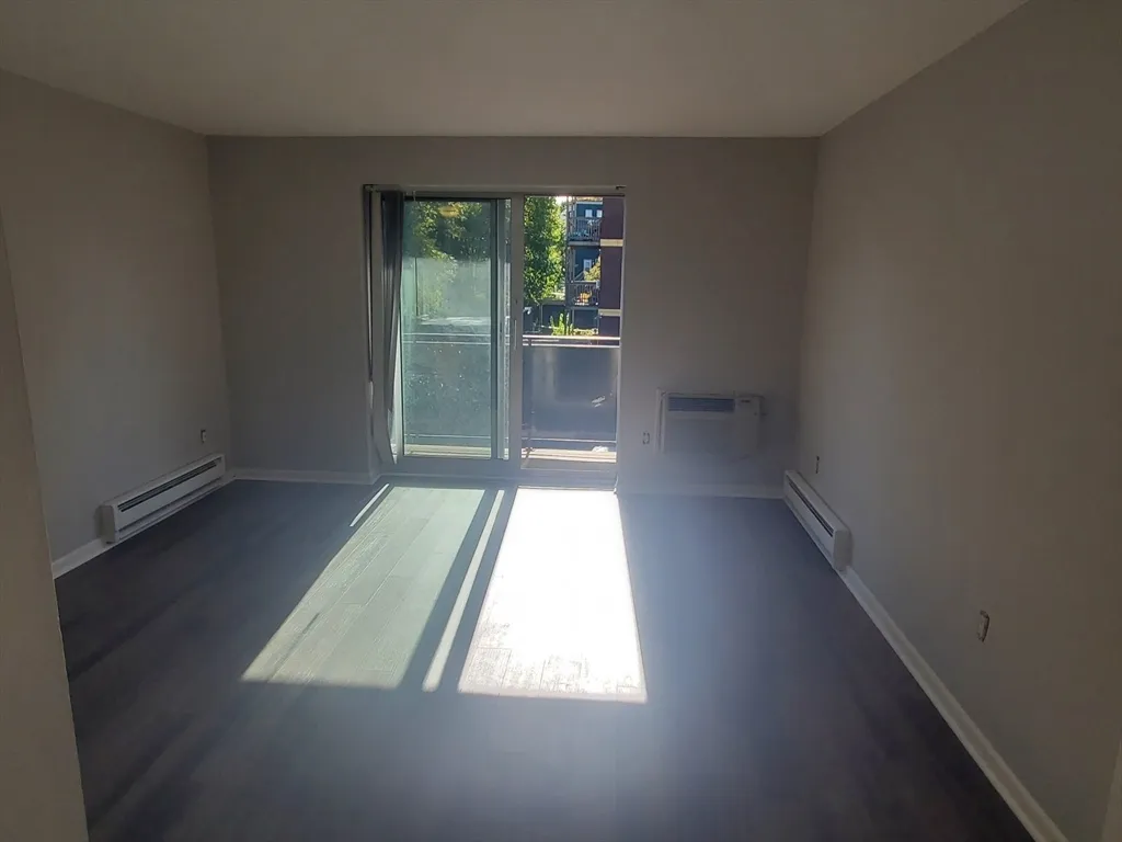 2 bed, 1 bath apartment for rent at 815 Morton Unit 18, Mattapan — photo 4 of 12