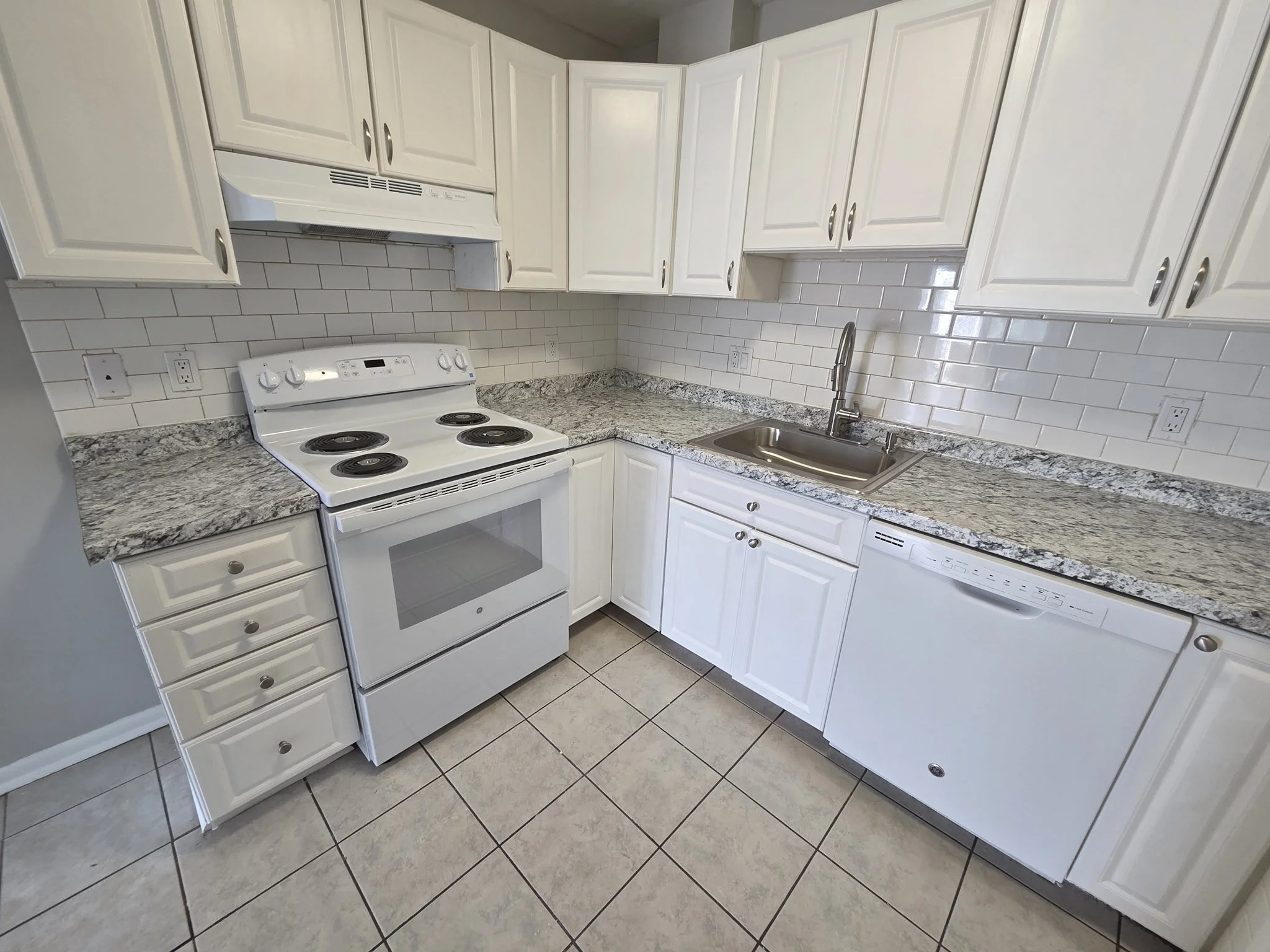 2 bed, 1 bath apartment for rent at 815 Morton Unit 20, Mattapan