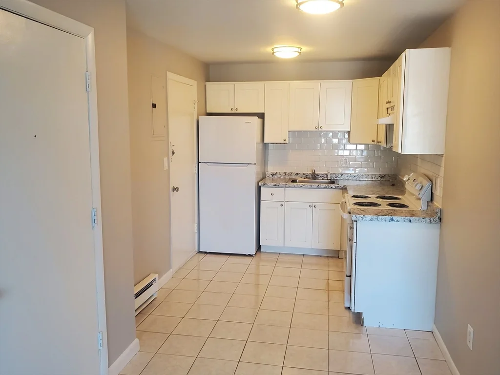 2 bed, 1 bath apartment for rent at 815 Morton Unit 21, Mattapan — photo 2 of 17