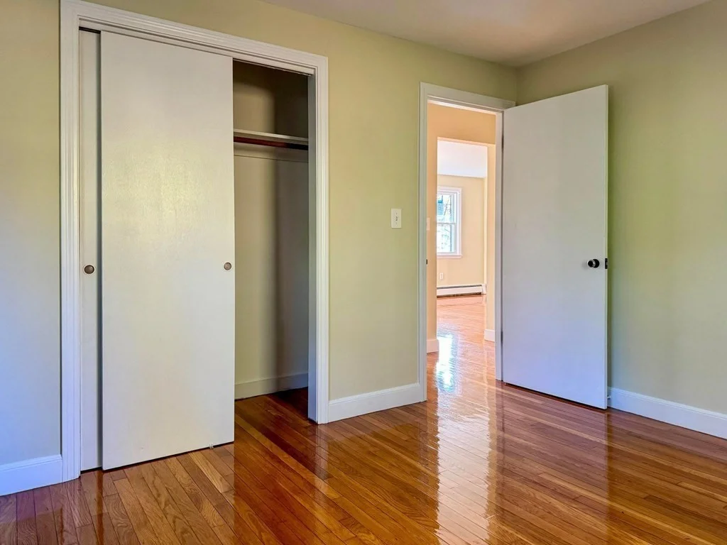 2 bed, 1 bath apartment for rent at 817 Country Way Unit 4, Scituate — photo 4 of 8