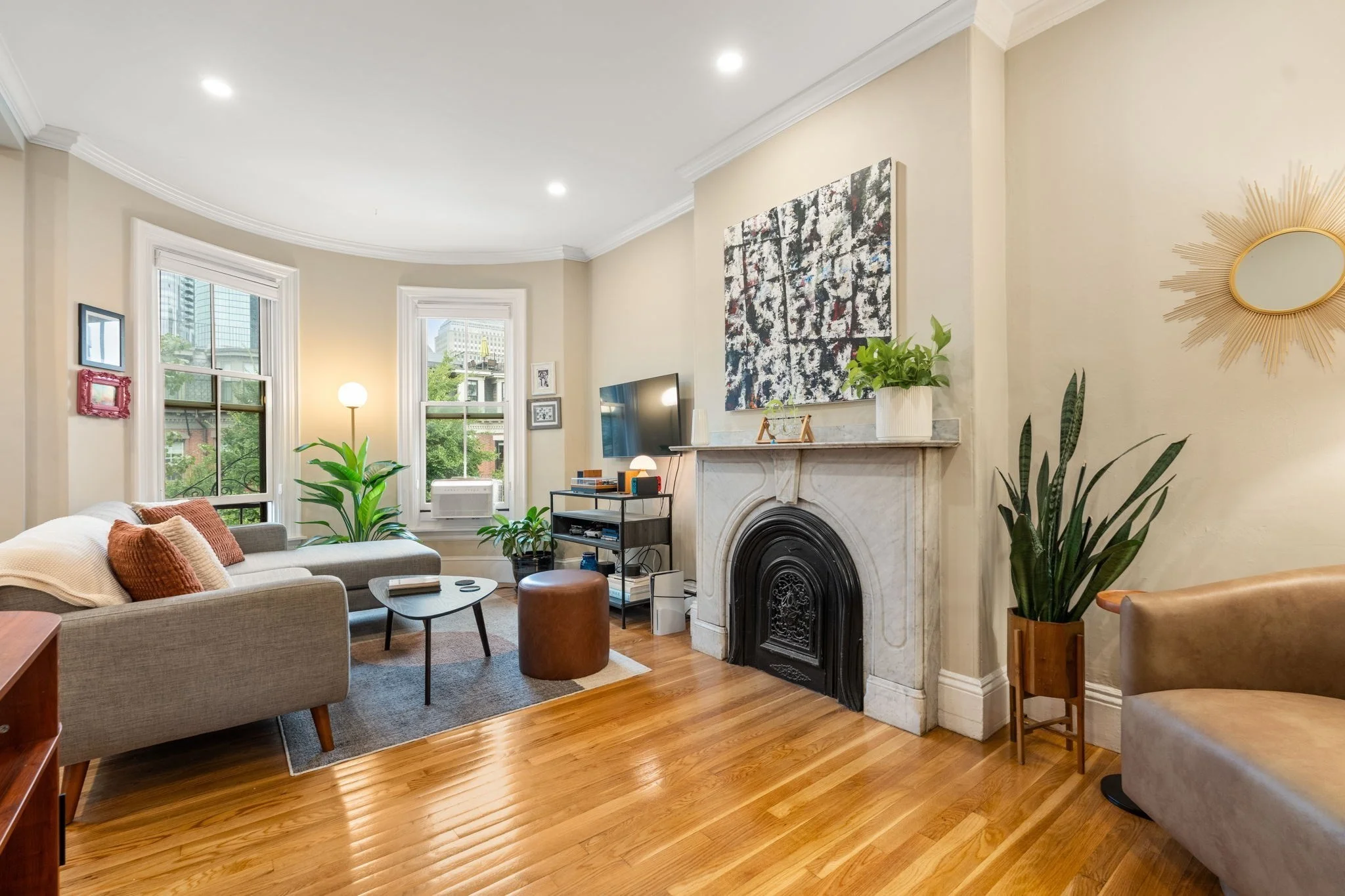 1 bed, 1 bath apartment for rent at 82 Appleton St Unit 2, South End — photo 1 of 14