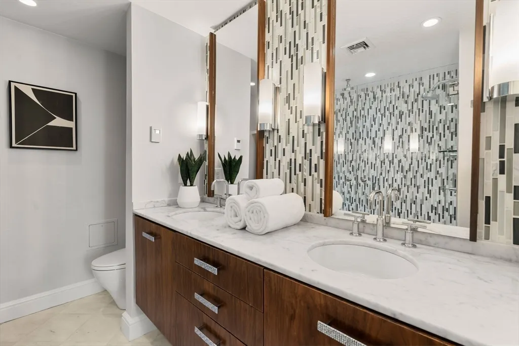 3 bed, 2 bath apartment for rent at 82 Berkeley St Unit 5, Columbus — photo 14 of 32