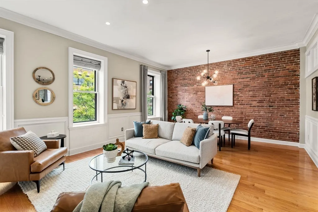 3 bed, 2 bath apartment for rent at 82 Berkeley St Unit 5, Columbus — photo 8 of 32