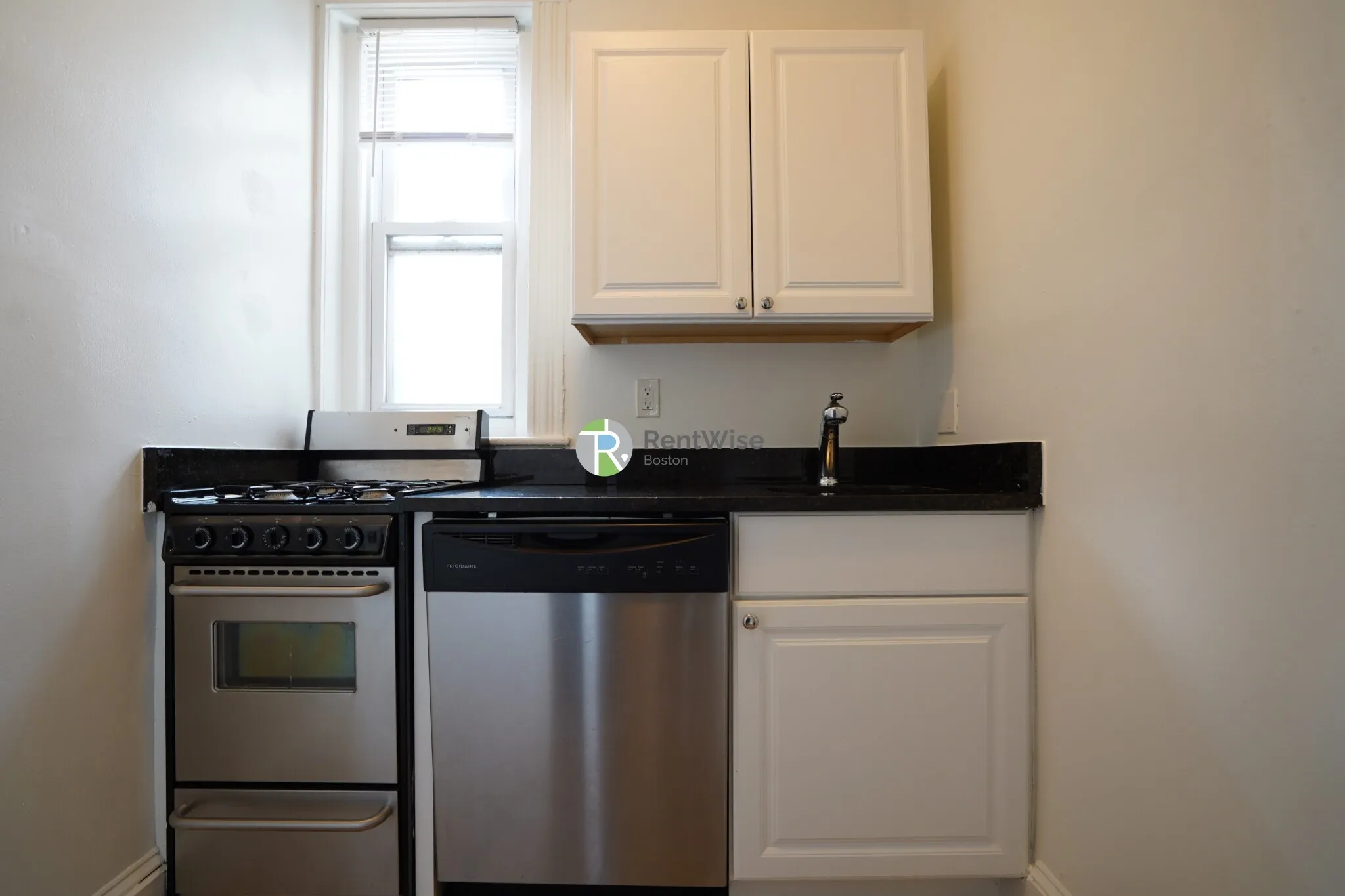 1 bed, 1 bath apartment for rent at 82 Brainerd Rd Unit 19, Allston — photo 10 of 34