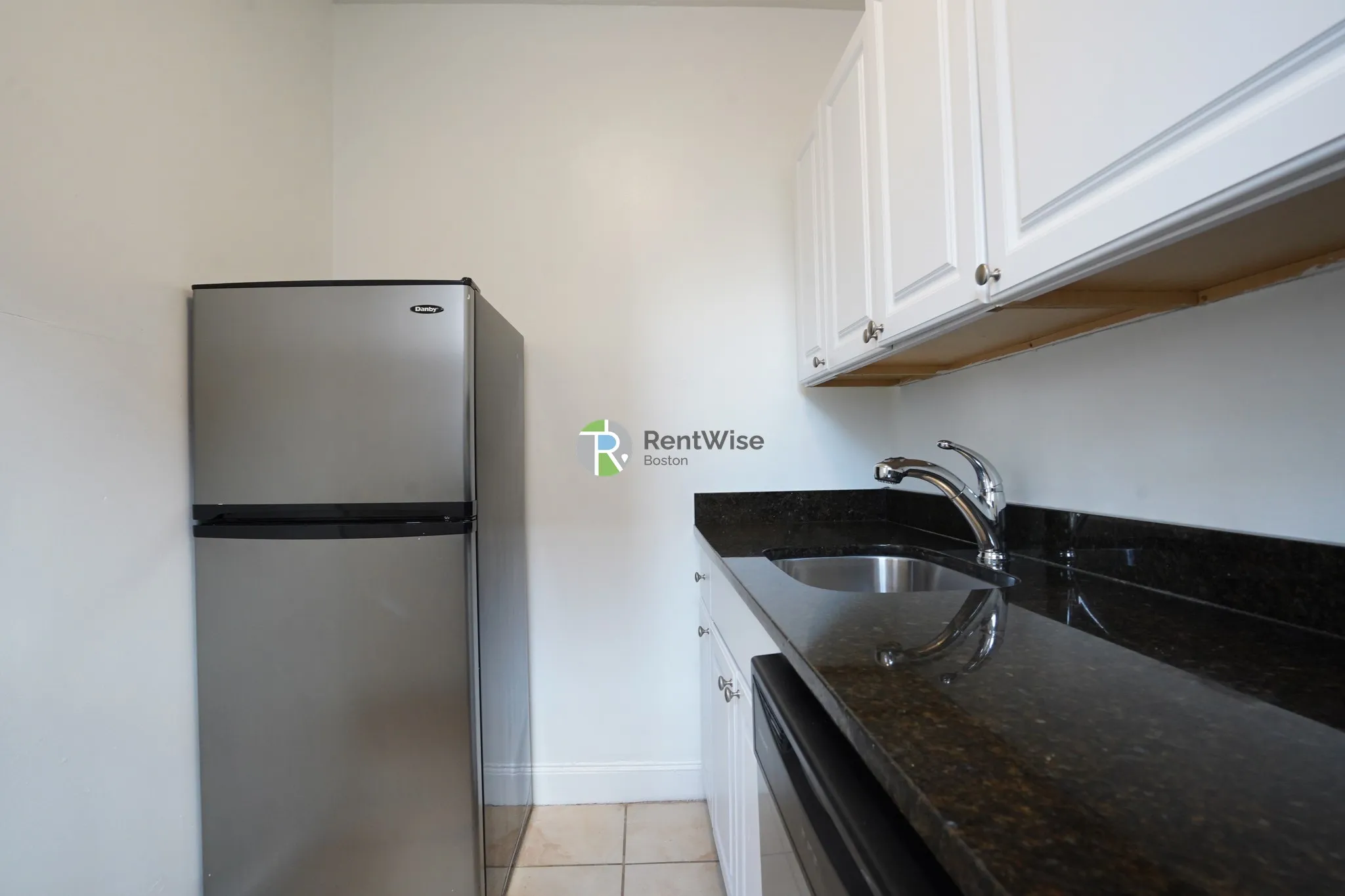 Studio bed, 1 bath apartment for rent at 82 Brainerd Rd Unit 20, Allston — photo 8 of 16