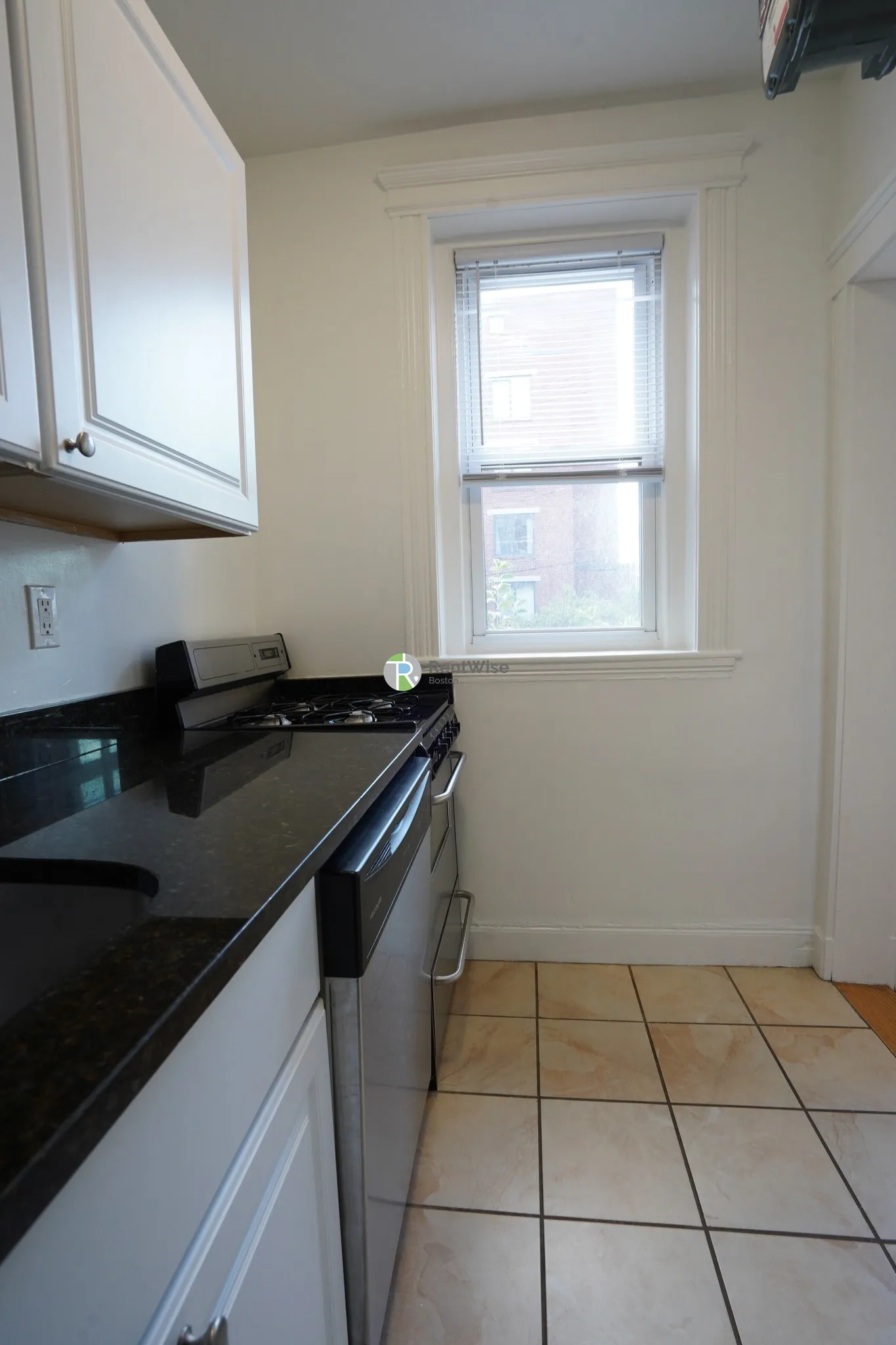 Studio bed, 1 bath apartment for rent at 82 Brainerd Rd Unit 20, Allston — photo 11 of 16