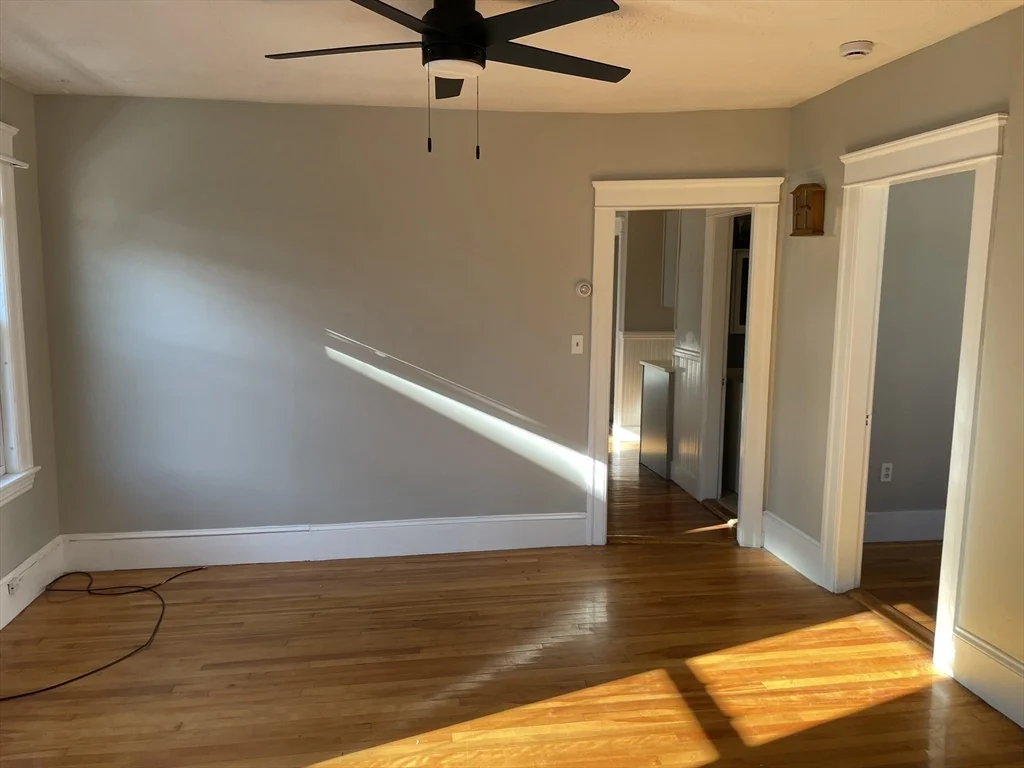 3 bed, 1 bath apartment for rent at 82 Brantwood Rd Unit 2, West Side — photo 9 of 15