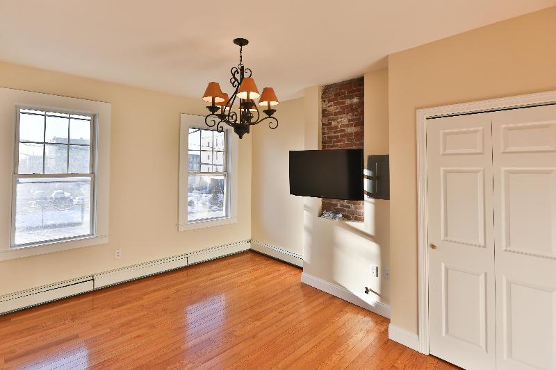 4 bed, 2 bath apartment for rent at 82 Bremen St Unit 2, East Boston — photo 18 of 19