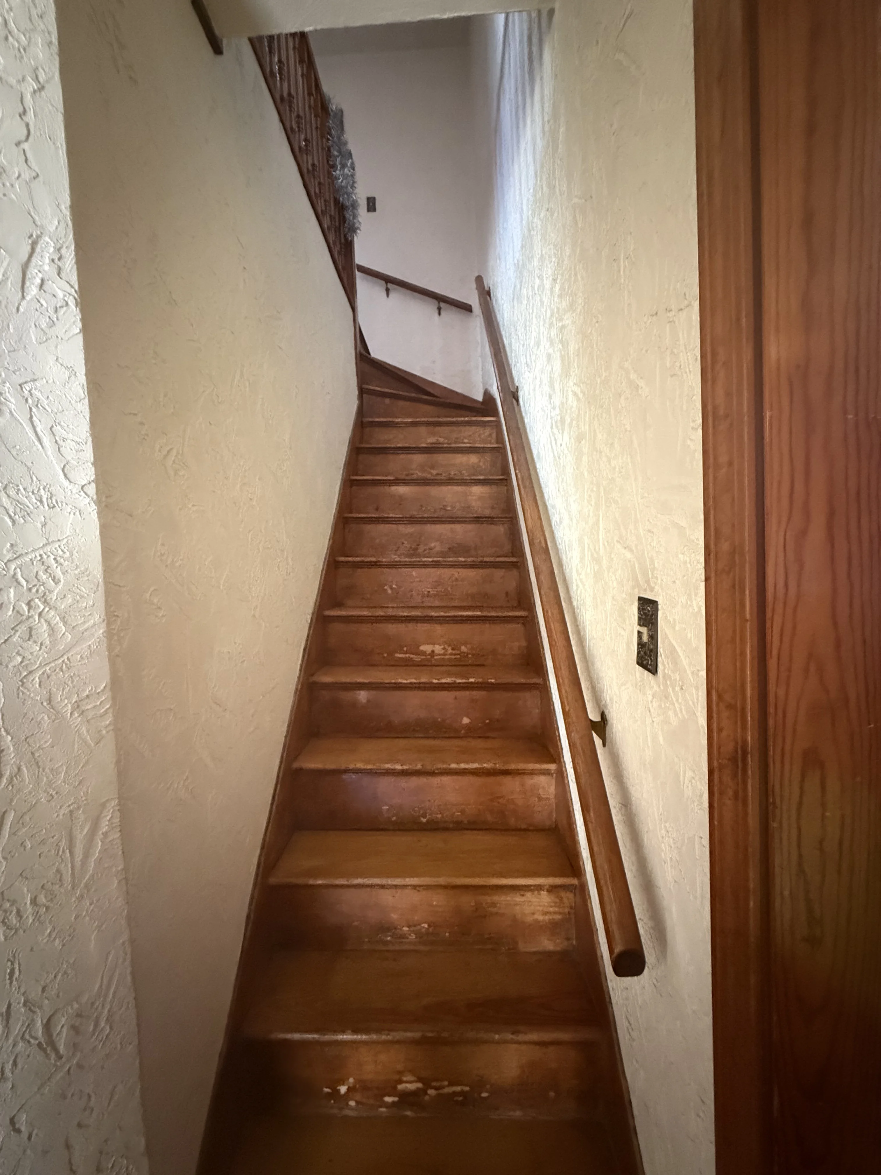 5 bed, 2 bath apartment for rent at 82 Bristol Rd Unit 2, Medford — photo 17 of 25