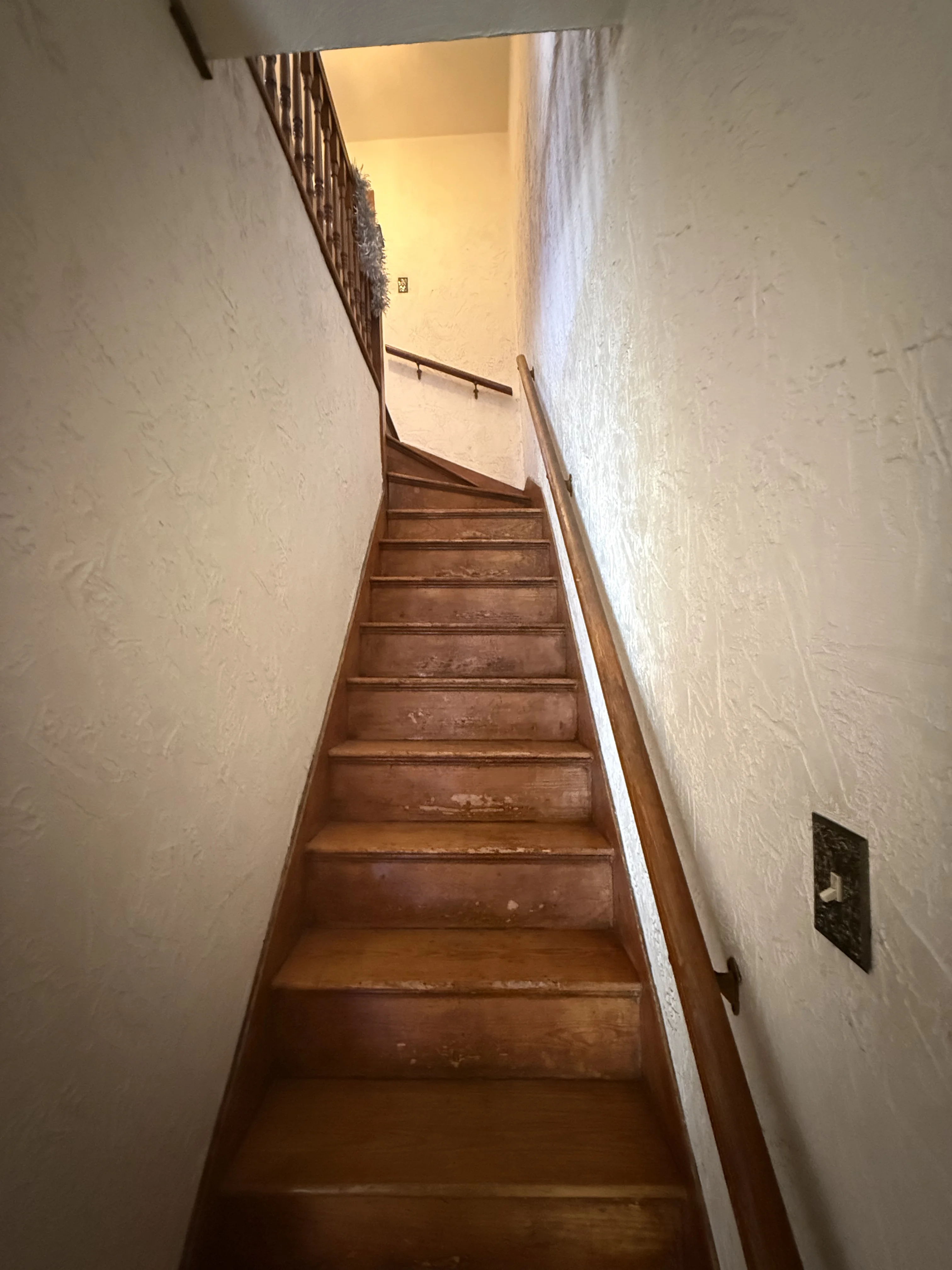 5 bed, 2 bath apartment for rent at 82 Bristol Rd Unit 2, Medford — photo 18 of 25