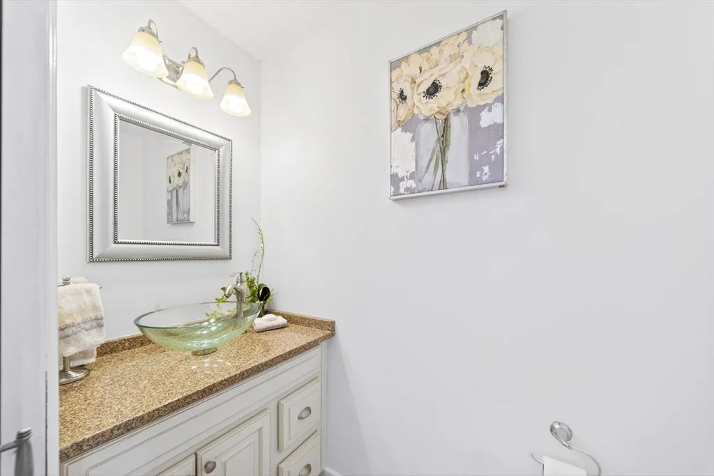2 bed, 1 bath apartment for rent at 82 Camelot Dr Unit 82, Worcester — photo 27 of 42