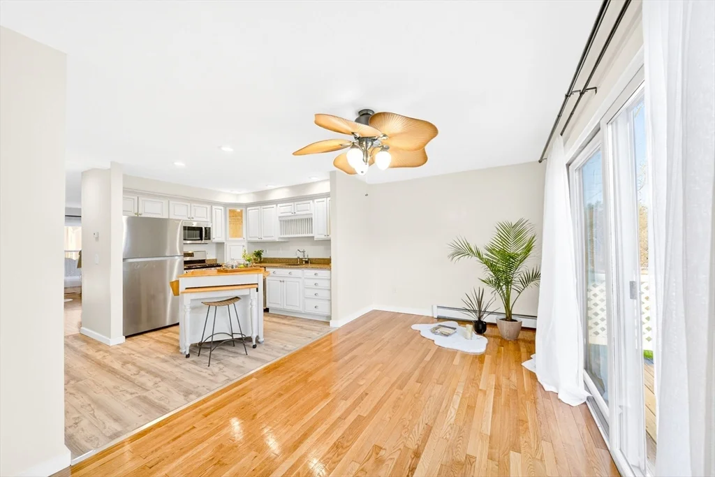 2 bed, 1 bath apartment for rent at 82 Camelot Dr Unit 82, Worcester — photo 17 of 42