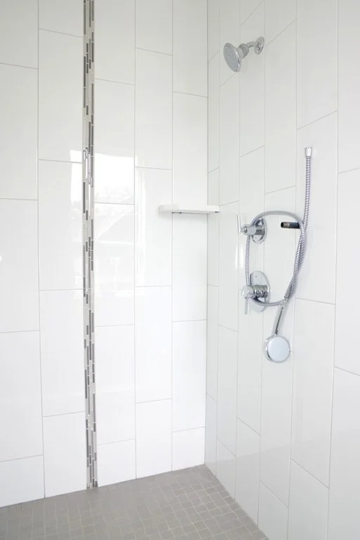 4 bed, 2 bath apartment for rent at 82 Cedar Unit A, Roxbury — photo 5 of 6