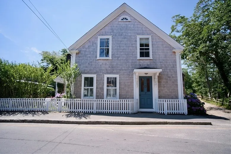 4 bed, 4+ bath apartment for rent at 82 Center, Nantucket — photo 1 of 36