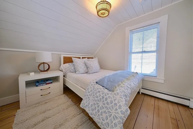 4 bed, 4+ bath apartment for rent at 82 Center, Nantucket — photo 15 of 36