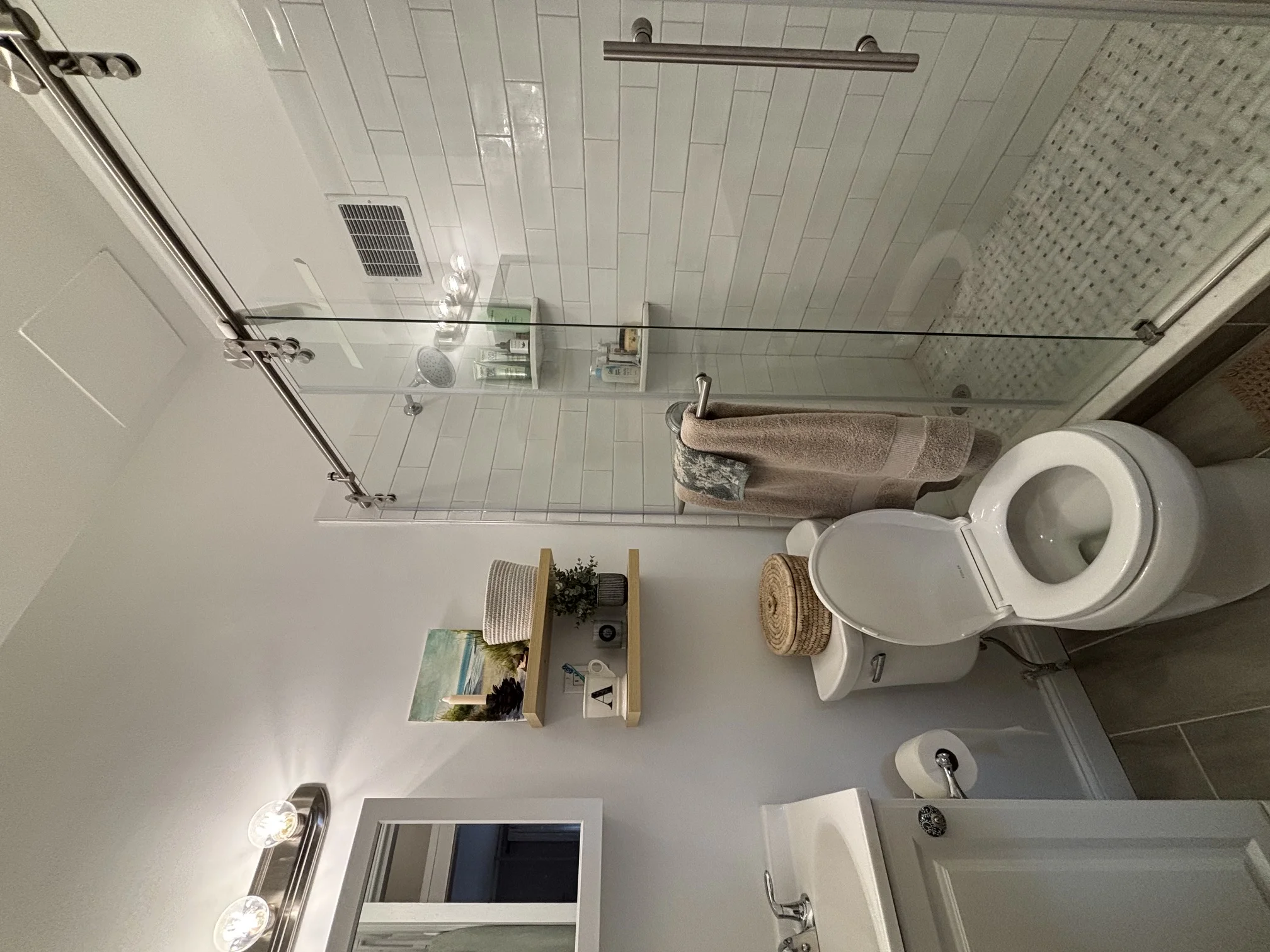 Studio bed, 1 bath apartment for rent at 82 Charles St Unit 2R, Beacon Hill — photo 8 of 9