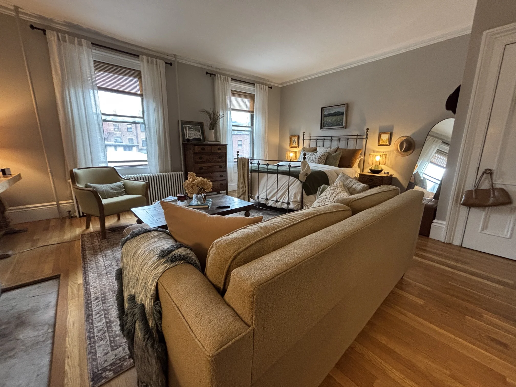 Studio bed, 1 bath apartment for rent at 82 Charles St Unit 2R, Beacon Hill — photo 2 of 9