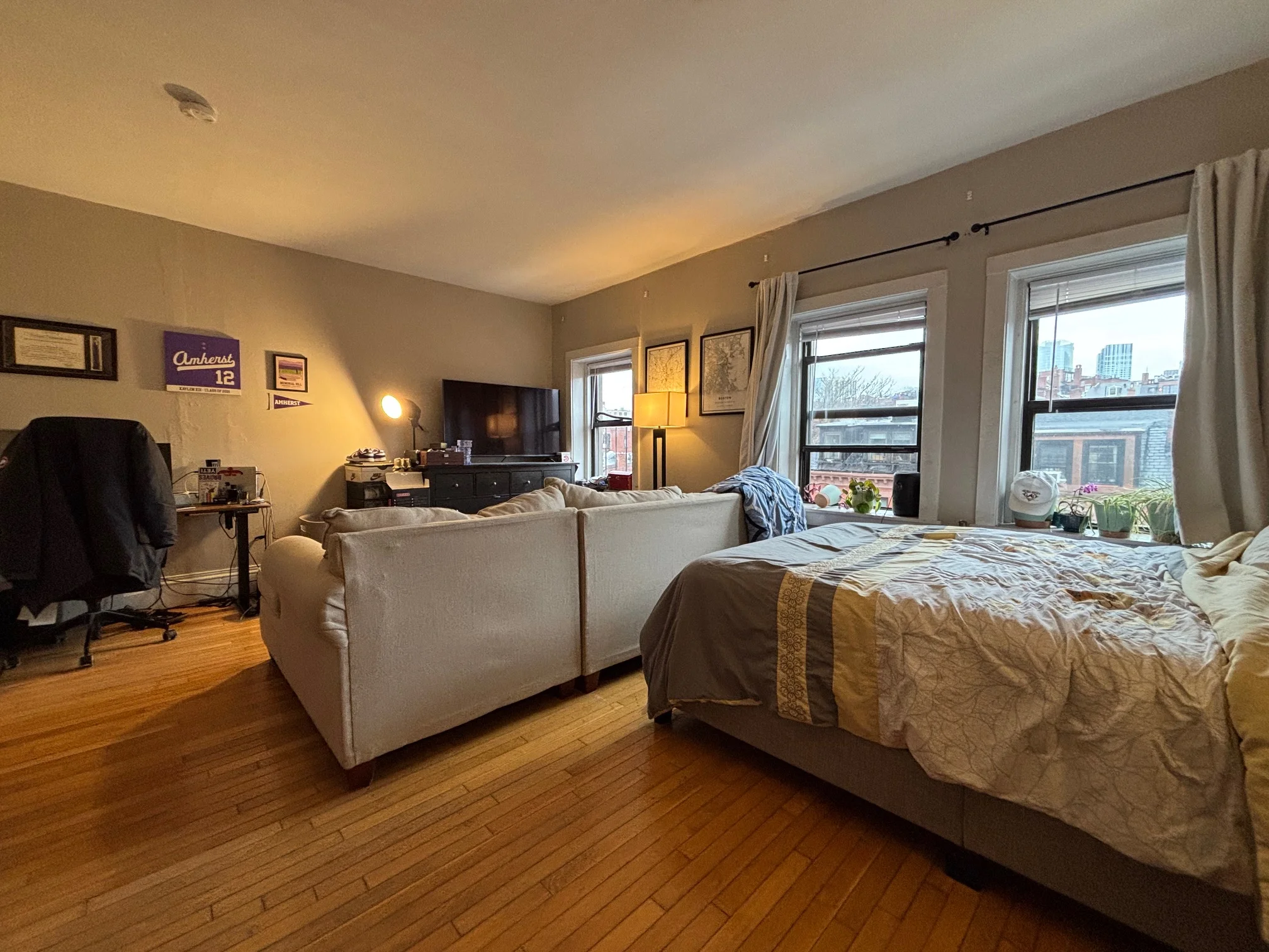 Studio bed, 1 bath apartment for rent at 82 Charles St Unit 4F, Beacon Hill