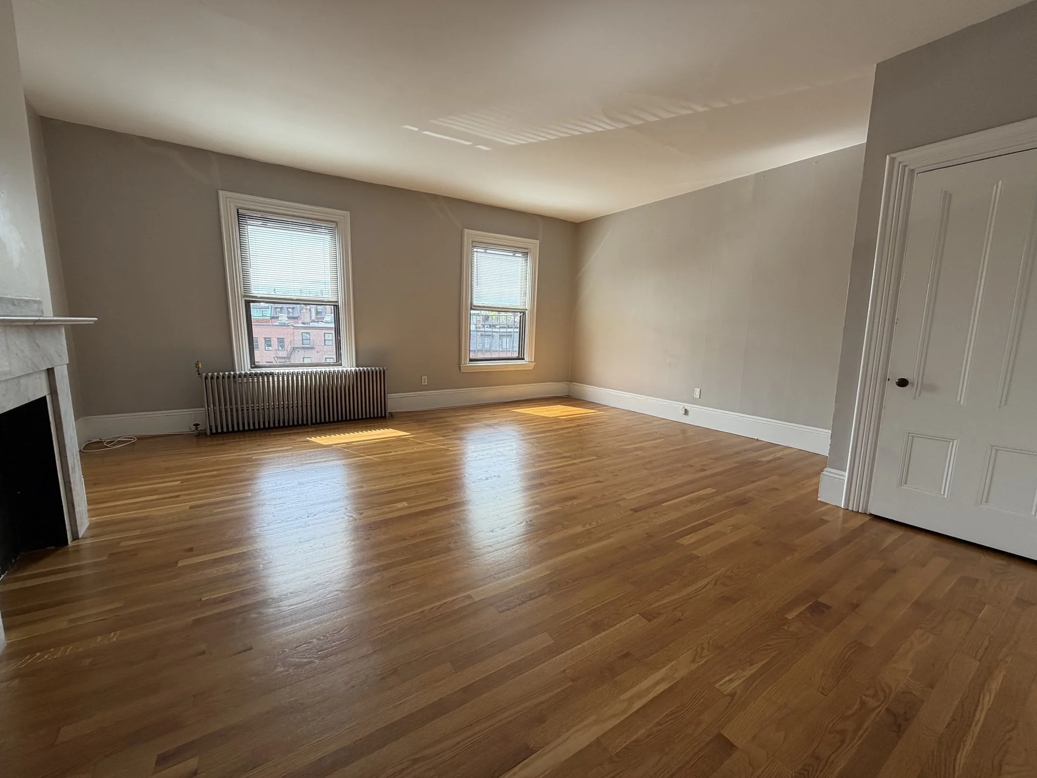 Studio bed, 1 bath apartment for rent at 82 Charles St Unit 4R, Beacon Hill — photo 2 of 9
