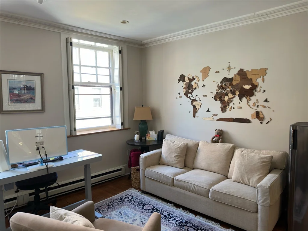 Studio bed, 1 bath apartment for rent at 82 Chestnut St Unit 21, Beacon Hill — photo 8 of 10