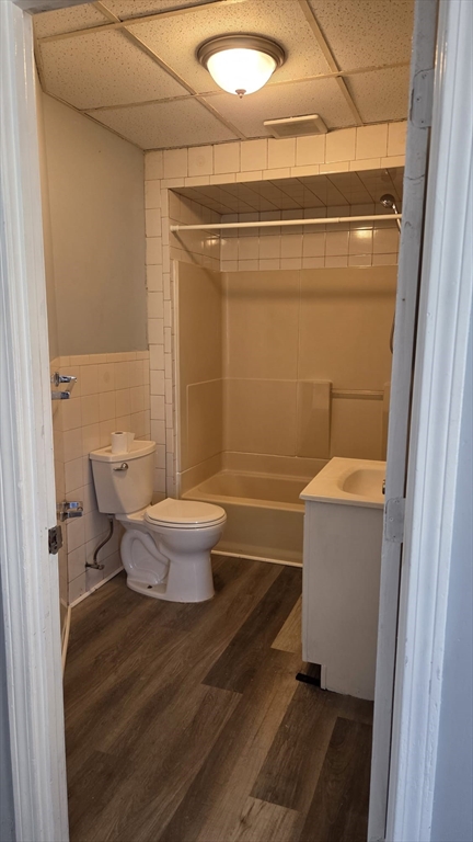 4 bed, 1 bath apartment for rent at 82 Crapo St Unit 3, North — photo 8 of 8