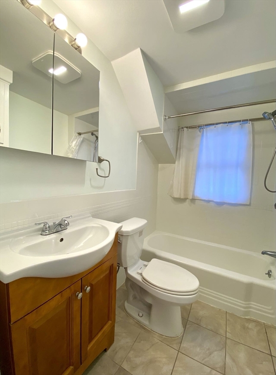 3 bed, 2 bath apartment for rent at 82 Crescent Unit 1, Newton — photo 20 of 25