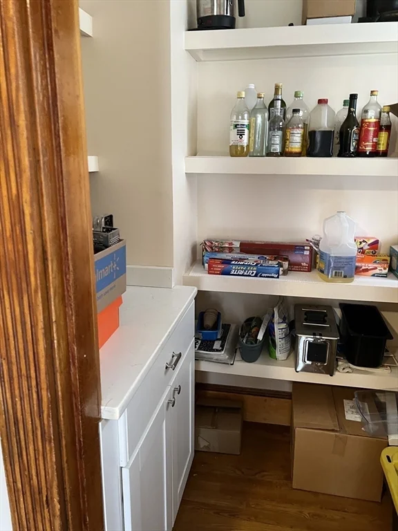 2 bed, 1 bath apartment for rent at 82 Floyd Unit 1, Everett — photo 6 of 12
