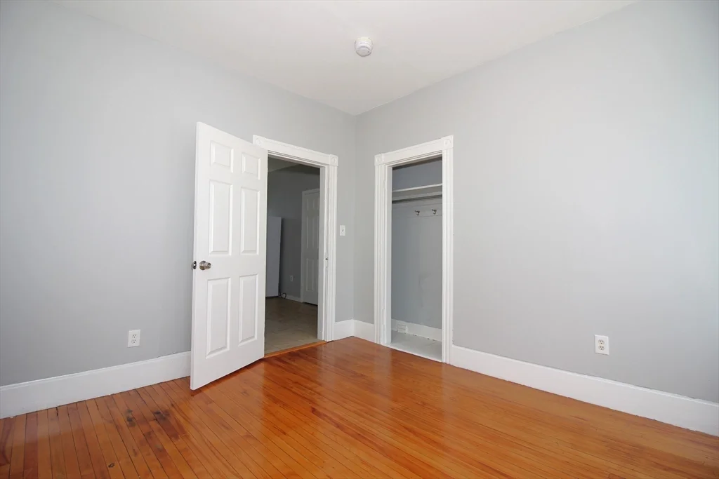 4 bed, 1 bath apartment for rent at 82 Fox Unit 3, Worcester — photo 13 of 18