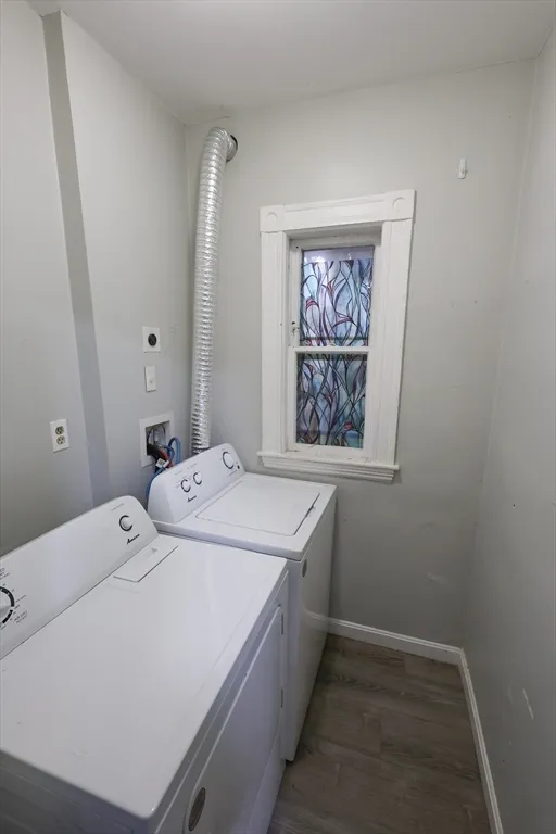 3 bed, 1 bath apartment for rent at 82 Fuller St Unit 1, Dorchester — photo 5 of 13