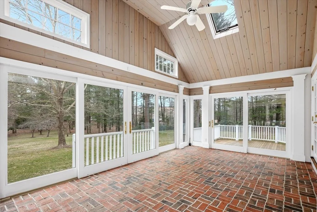 4 bed, 3 bath apartment for rent at 82 Gardner St Unit 82, Hingham — photo 7 of 23