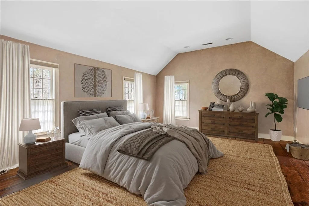 4 bed, 3 bath apartment for rent at 82 Gardner St Unit 82, Hingham — photo 14 of 23