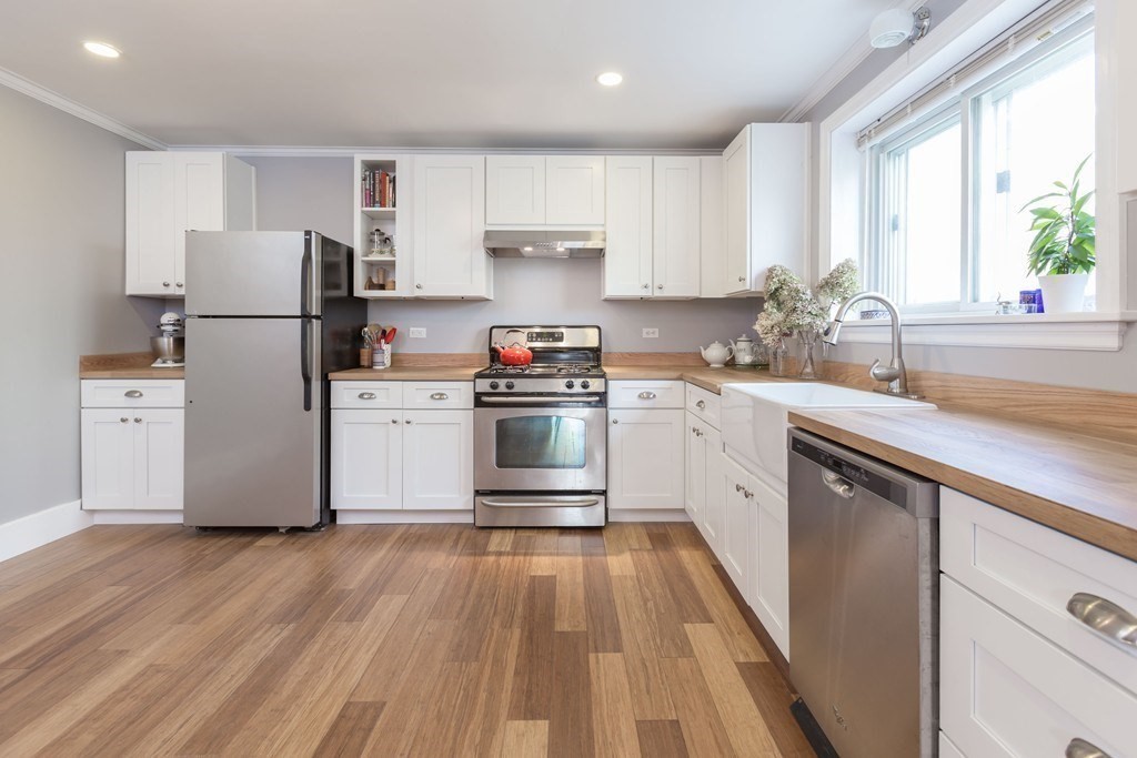 2 bed, 1 bath apartment for rent at 82 Gladstone St Unit 1, East Boston — photo 2 of 13