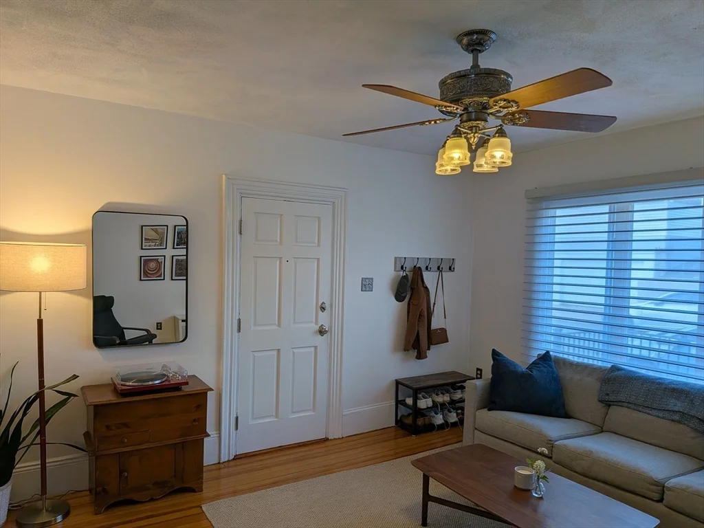 2 bed, 1 bath apartment for rent at 82 Gladstone St Unit 2, East Boston — photo 5 of 23