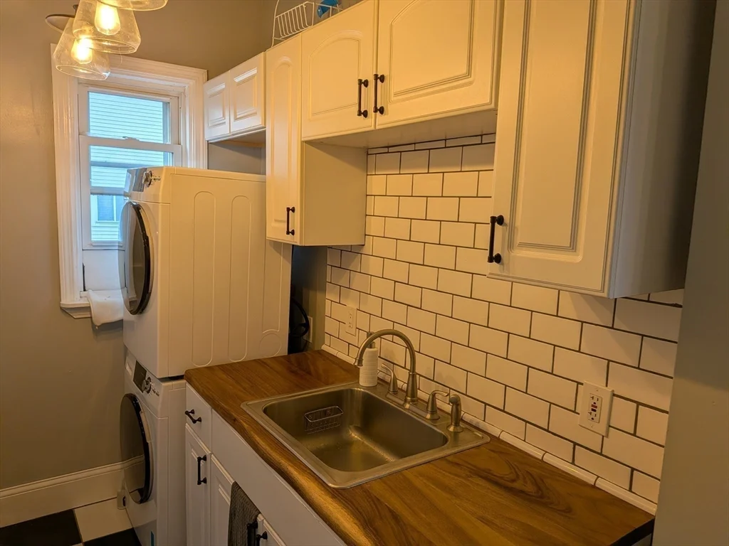 2 bed, 1 bath apartment for rent at 82 Gladstone St Unit 2, East Boston — photo 7 of 23