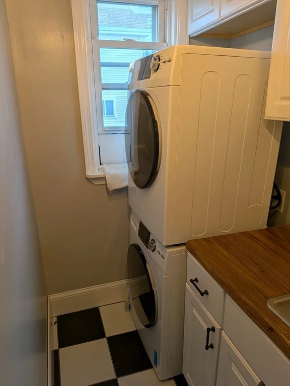 2 bed, 1 bath apartment for rent at 82 Gladstone St Unit 2, East Boston — photo 10 of 23