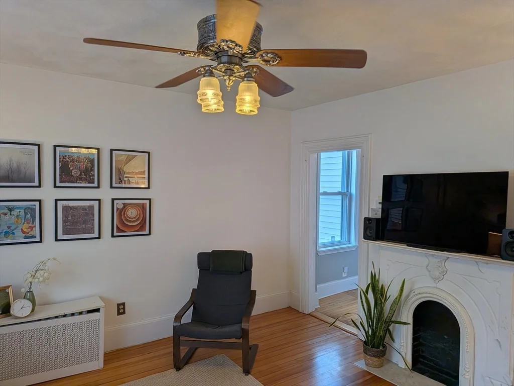 2 bed, 1 bath apartment for rent at 82 Gladstone St Unit 2, East Boston — photo 4 of 23