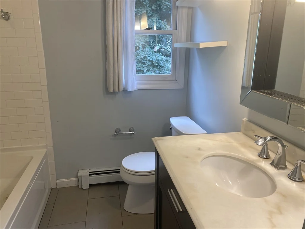 2 bed, 1 bath apartment for rent at 82 Glendower Rd Unit 1, Roslindale — photo 3 of 27
