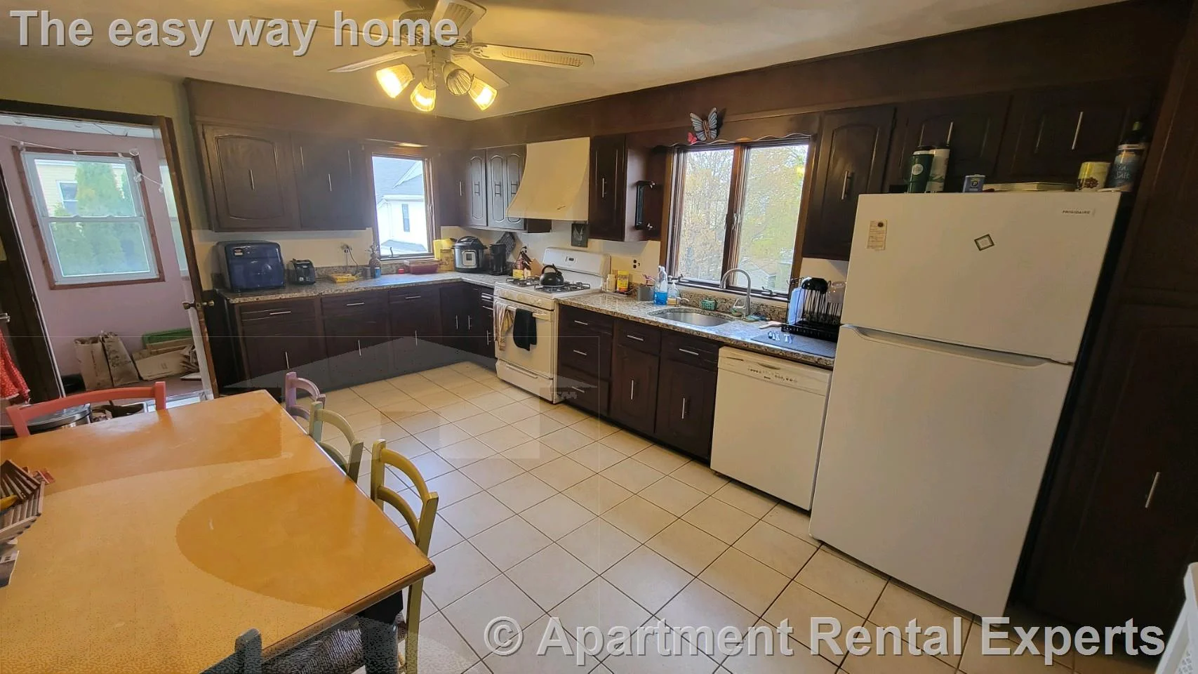 2 bed, 1 bath apartment for rent at 82 Grant Ave, Medford Square — photo 1 of 3