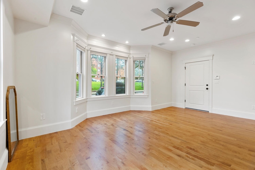 2 bed, 2 bath apartment for rent at 82 Highland Ave Unit 2, Union Square — photo 5 of 10