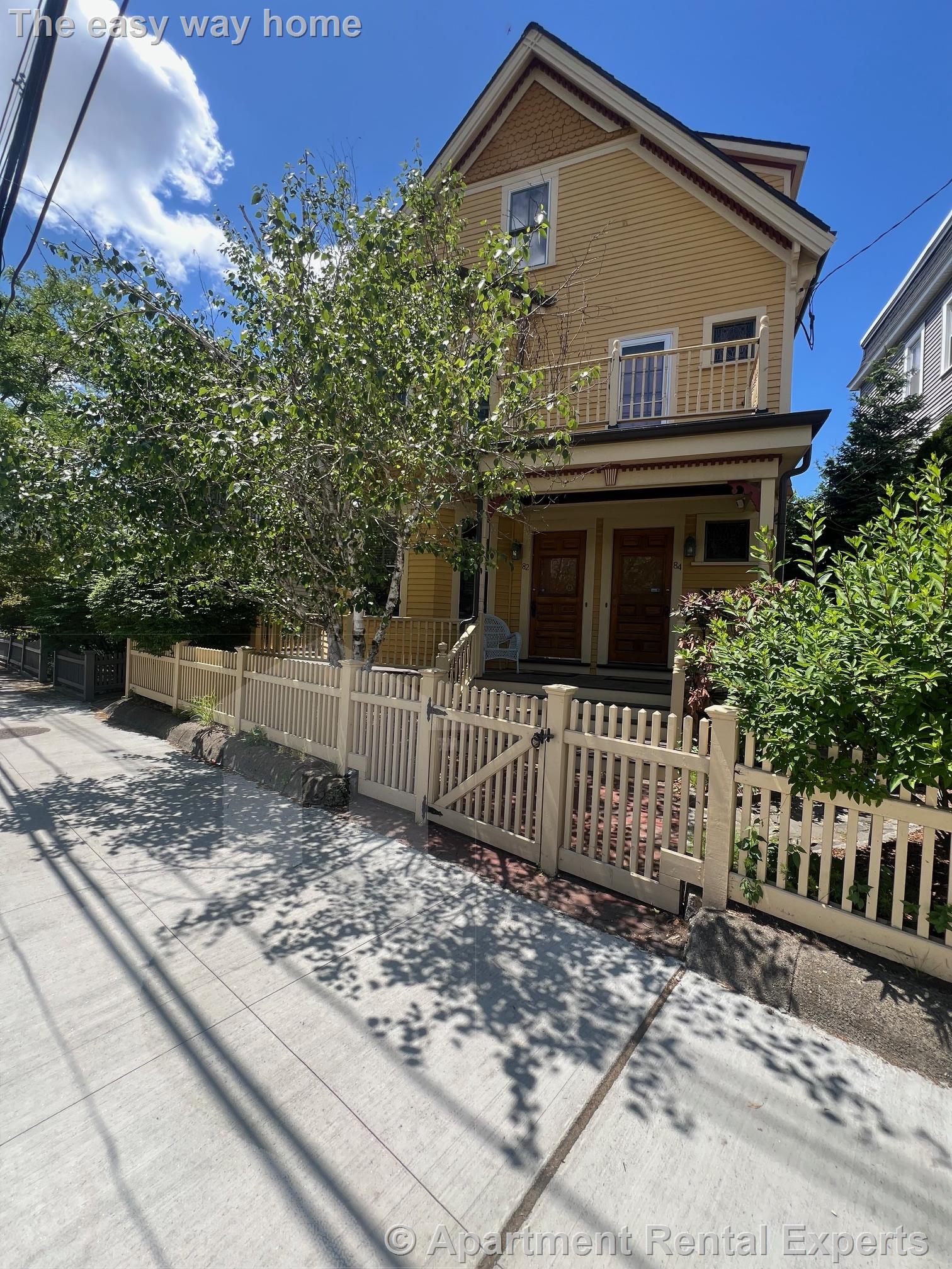 2 bed, 1 bath apartment for rent at 82 Holland St Unit 1, Davis Square — photo 15 of 15