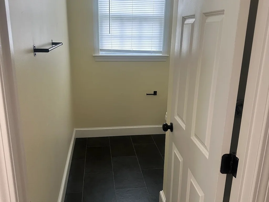 3 bed, 3 bath apartment for rent at 82 Johnson St Unit 1, Taunton — photo 6 of 20