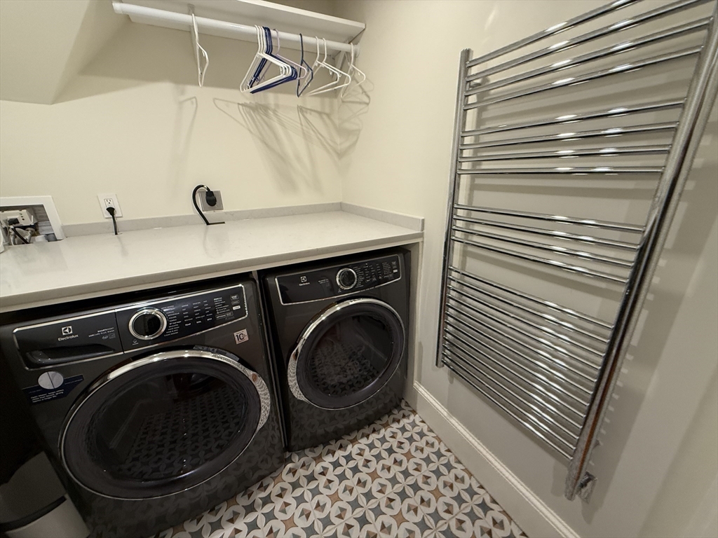 5 bed, 3 bath apartment for rent at 82 Lancaster Ter, Coolidge Corner — photo 23 of 31